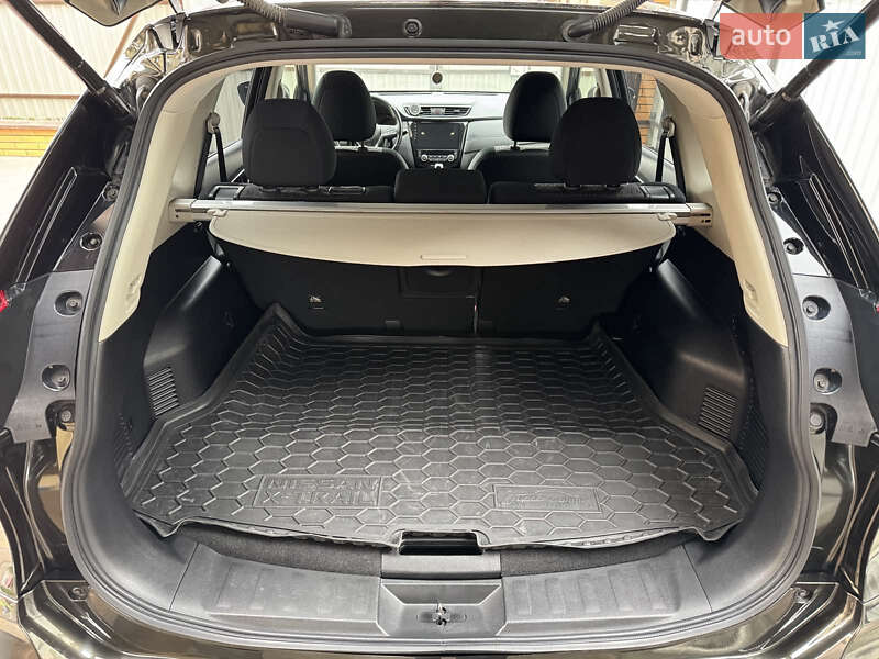 Внедорожник / Кроссовер Nissan X-Trail 2019 в Виннице