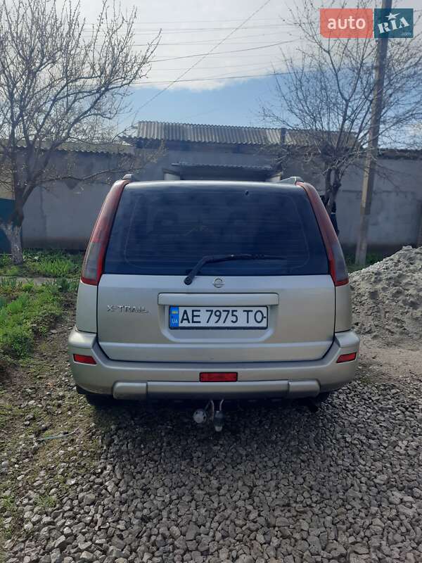 Внедорожник / Кроссовер Nissan X-Trail 2002 в Кривом Роге