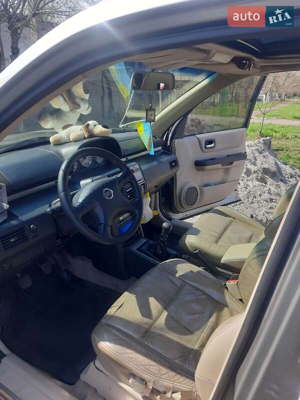 Внедорожник / Кроссовер Nissan X-Trail 2002 в Кривом Роге