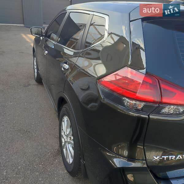 Позашляховик / Кросовер Nissan X-Trail 2019 в Запоріжжі