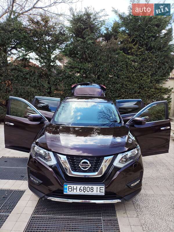 Внедорожник / Кроссовер Nissan X-Trail 2018 в Одессе