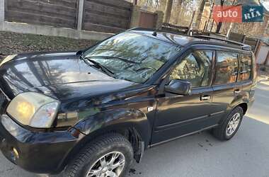 Позашляховик / Кросовер Nissan X-Trail 2006 в 