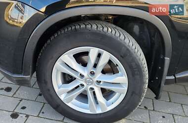 Позашляховик / Кросовер Nissan X-Trail 2012 в 