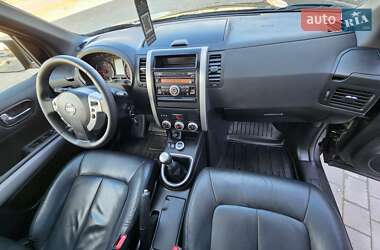 Позашляховик / Кросовер Nissan X-Trail 2012 в 