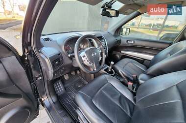 Позашляховик / Кросовер Nissan X-Trail 2012 в 