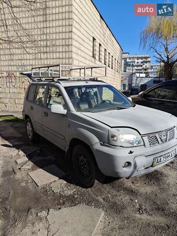 Nissan X-Trail 2005