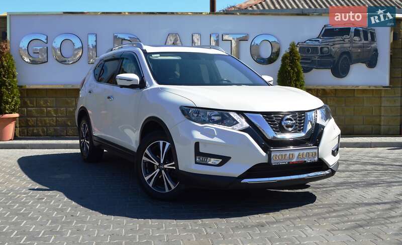 Внедорожник / Кроссовер Nissan X-Trail 2017 в Одессе