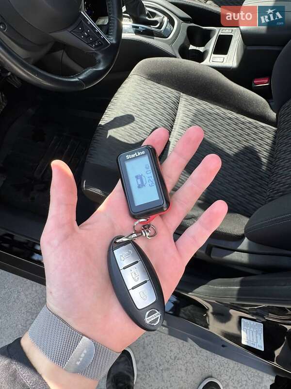 Внедорожник / Кроссовер Nissan X-Trail 2018 в Синельниково