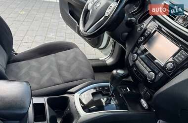 Внедорожник / Кроссовер Nissan X-Trail 2016 в 