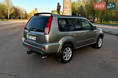 Внедорожник / Кроссовер Nissan X-Trail 2005 в 