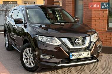 Позашляховик / Кросовер Nissan X-Trail 2018 в 