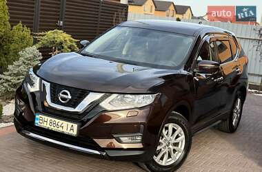 Позашляховик / Кросовер Nissan X-Trail 2018 в 