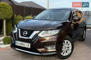 Позашляховик / Кросовер Nissan X-Trail 2018 в 