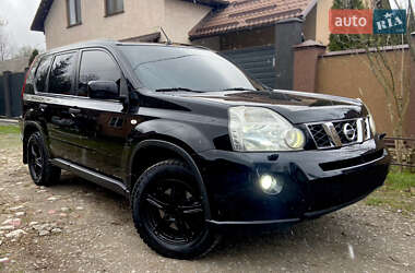 Позашляховик / Кросовер Nissan X-Trail 2008 в 