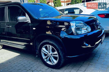 Позашляховик / Кросовер Nissan X-Trail 2008 в 