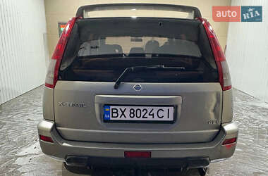 Позашляховик / Кросовер Nissan X-Trail 2003 в 