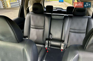Внедорожник / Кроссовер Nissan X-Trail 2014 в 