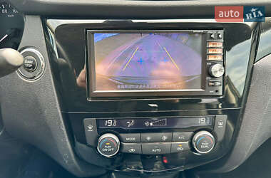 Внедорожник / Кроссовер Nissan X-Trail 2014 в 