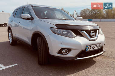 Позашляховик / Кросовер Nissan X-Trail 2016 в Києві