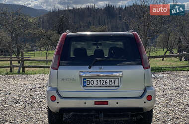 Внедорожник / Кроссовер Nissan X-Trail 2004 в 