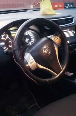 Внедорожник / Кроссовер Nissan X-Trail 2016 в 