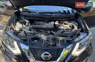 Позашляховик / Кросовер Nissan X-Trail 2021 в 