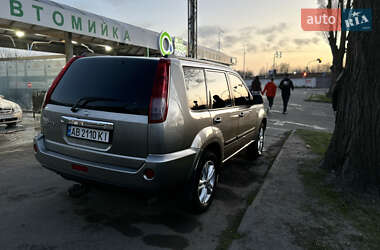 Внедорожник / Кроссовер Nissan X-Trail 2005 в 
