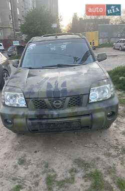 Позашляховик / Кросовер Nissan X-Trail 2005 в 