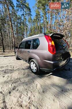 Позашляховик / Кросовер Nissan X-Trail 2007 в 