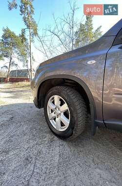 Позашляховик / Кросовер Nissan X-Trail 2007 в 