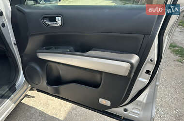 Внедорожник / Кроссовер Nissan X-Trail 2010 в 
