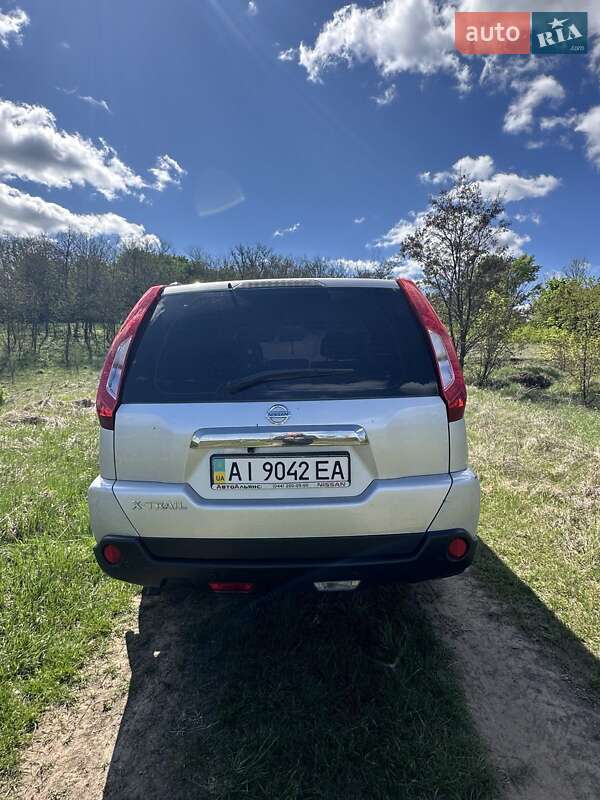 Позашляховик / Кросовер Nissan X-Trail 2013 в Києві