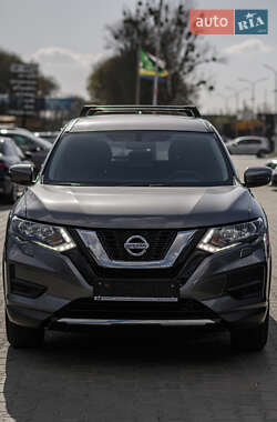Позашляховик / Кросовер Nissan X-Trail 2021 в 