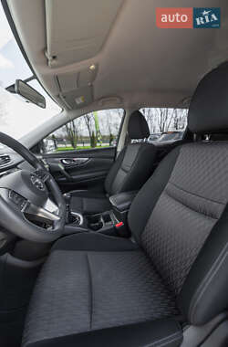 Позашляховик / Кросовер Nissan X-Trail 2021 в 