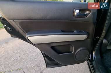 Позашляховик / Кросовер Nissan X-Trail 2012 в 