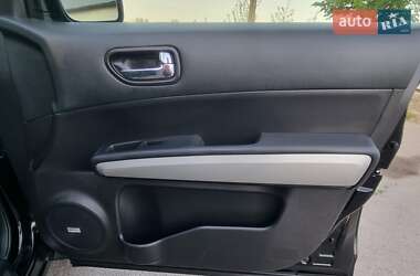 Позашляховик / Кросовер Nissan X-Trail 2012 в 