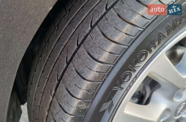 Позашляховик / Кросовер Nissan X-Trail 2012 в 