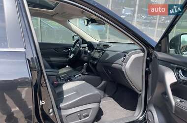 Позашляховик / Кросовер Nissan X-Trail 2021 в 