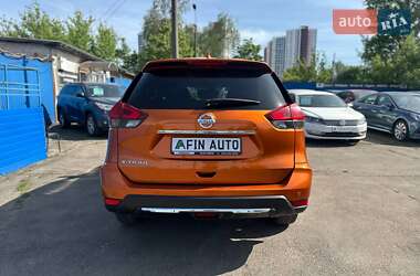 Позашляховик / Кросовер Nissan X-Trail 2019 в 