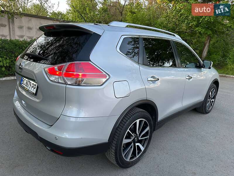 Nissan X-Trail 2015