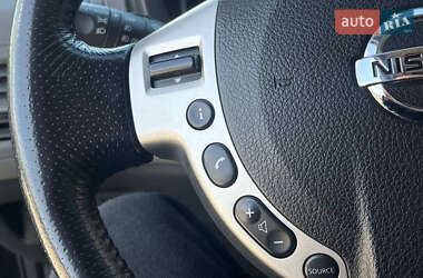 Позашляховик / Кросовер Nissan X-Trail 2007 в 