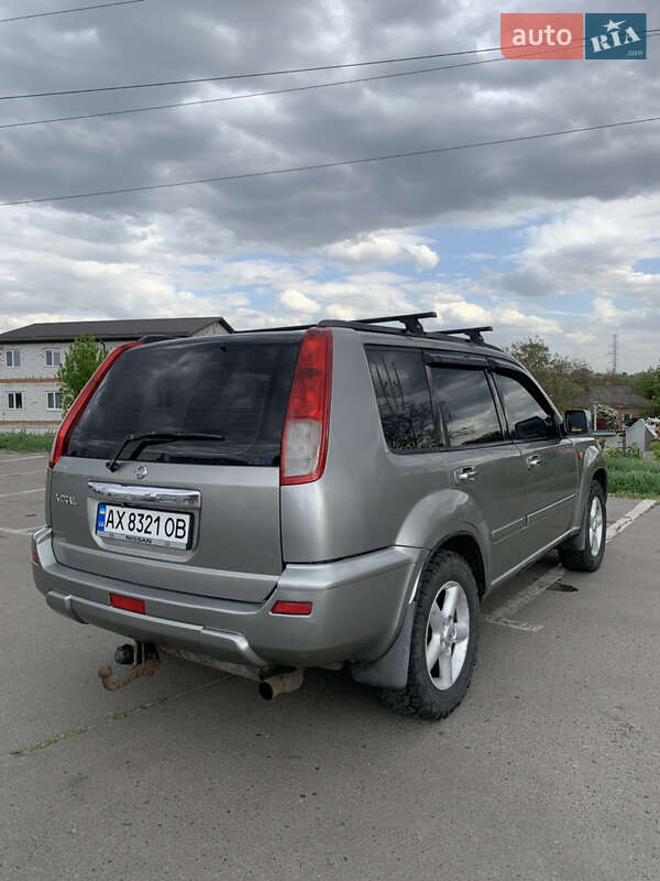 Позашляховик / Кросовер Nissan X-Trail 2002 в Харкові