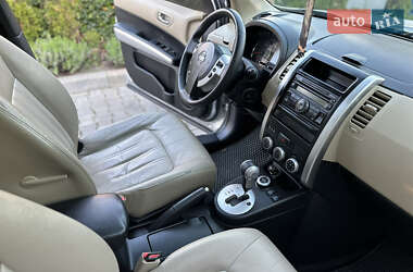 Позашляховик / Кросовер Nissan X-Trail 2011 в 