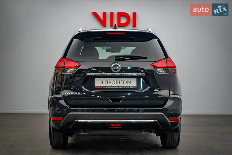 Внедорожник / Кроссовер Nissan X-Trail 2019 в Киеве