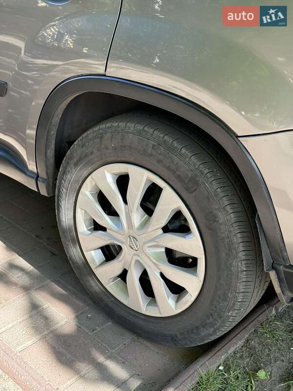 Внедорожник / Кроссовер Nissan X-Trail 2008 в Прилуках