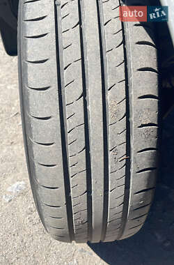Внедорожник / Кроссовер Nissan X-Trail 2006 в 
