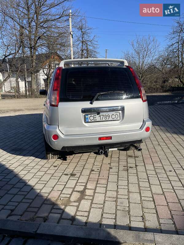 Внедорожник / Кроссовер Nissan X-Trail 2005 в Косове