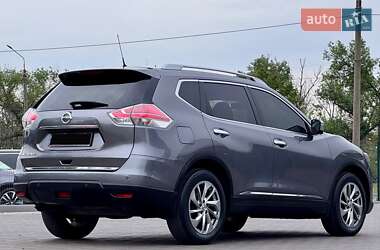 Внедорожник / Кроссовер Nissan X-Trail 2014 в 