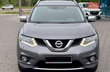 Внедорожник / Кроссовер Nissan X-Trail 2014 в 
