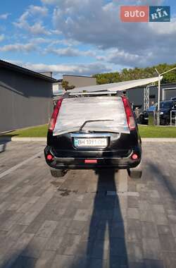 Позашляховик / Кросовер Nissan X-Trail 2005 в 